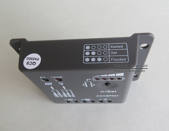 LS0512 LandStar 5A 12V Solar Charge Controller (1)